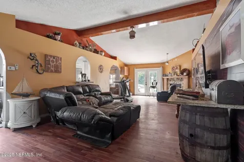 1942 Calusa Trail Middleburg FL 32068