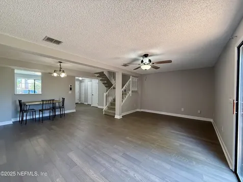 7041 Prestwick Circle N Jacksonville FL 32244