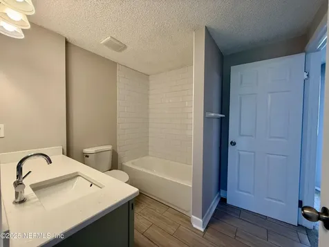 7041 Prestwick Circle N Jacksonville FL 32244