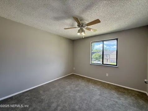 7041 Prestwick Circle N Jacksonville FL 32244