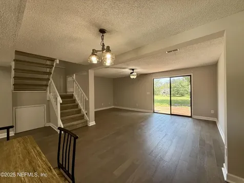 7041 Prestwick Circle N Jacksonville FL 32244