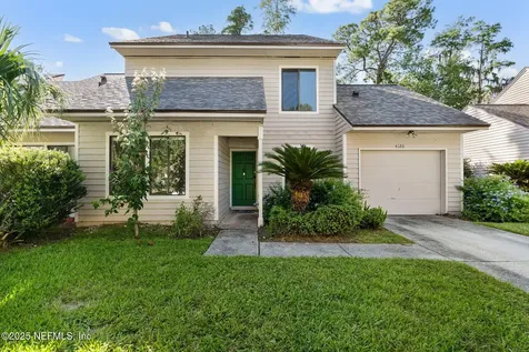 4120 Hanging Moss Court Jacksonville FL 32257
