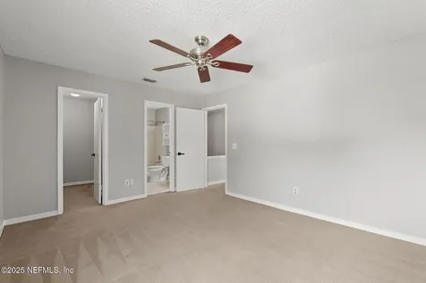 4120 Hanging Moss Court Jacksonville FL 32257