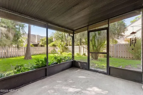 4120 Hanging Moss Court Jacksonville FL 32257