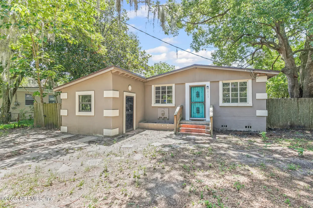 6773 Restlawn Drive Jacksonville FL 32208