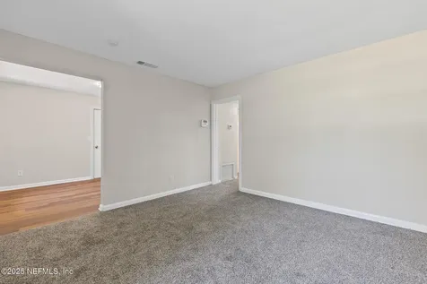 6773 Restlawn Drive Jacksonville FL 32208