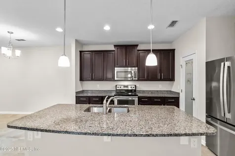 586 Drysdale Drive Orange Park FL 32065