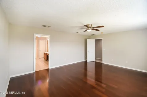 8333 Highgate Drive Jacksonville FL 32216
