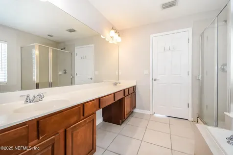 8333 Highgate Drive Jacksonville FL 32216