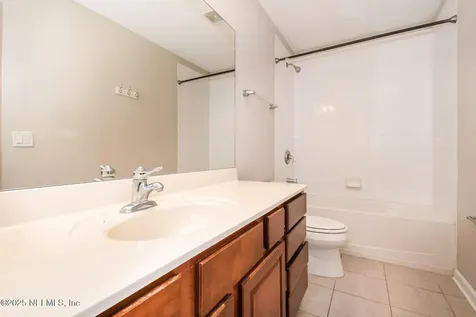 8333 Highgate Drive Jacksonville FL 32216