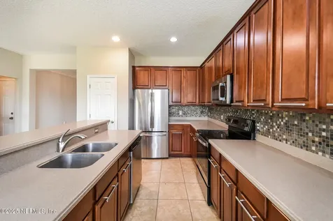 8333 Highgate Drive Jacksonville FL 32216