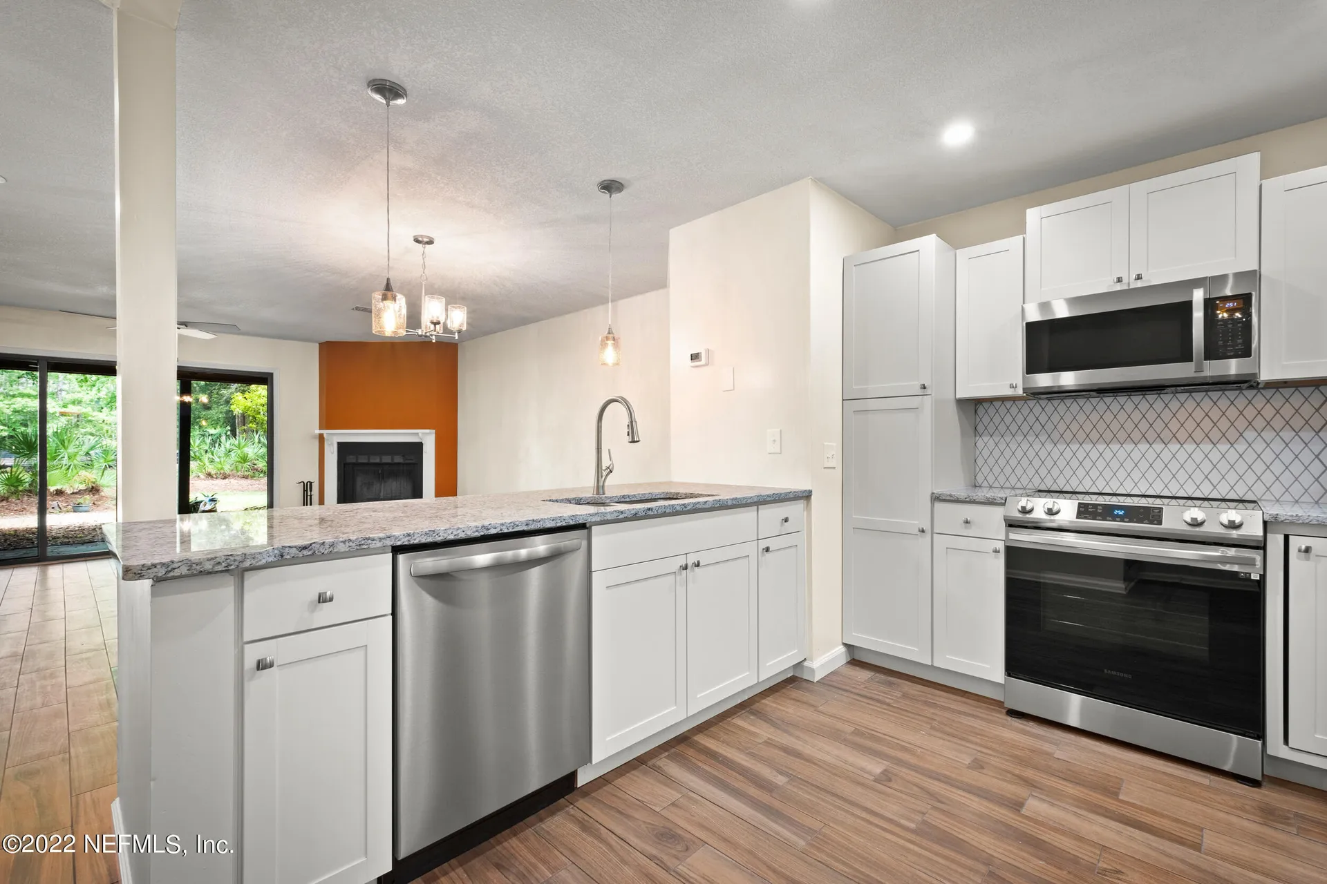 4118 Quiet Crk Lp Middleburg FL 32068