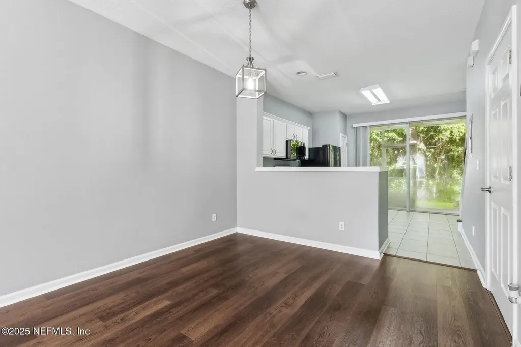 8416 Thornbush Court Jacksonville FL 32216