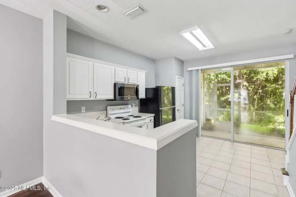 8416 Thornbush Court Jacksonville FL 32216