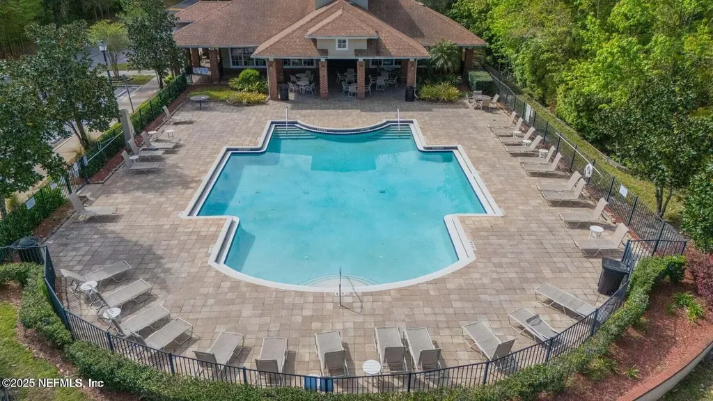 8416 Thornbush Court Jacksonville FL 32216