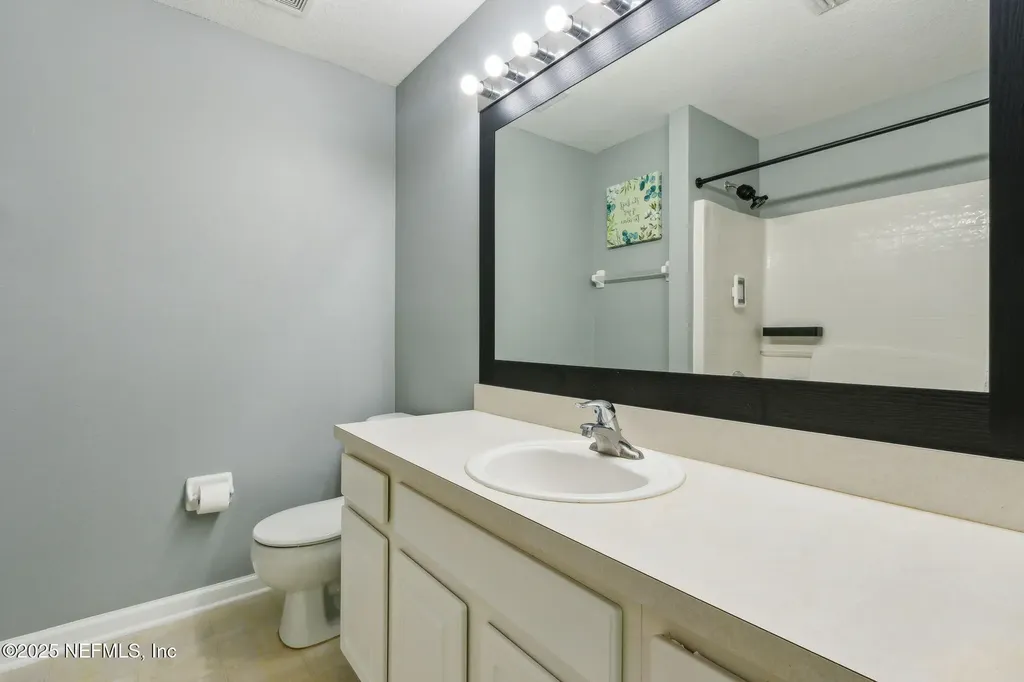 8416 Thornbush Court Jacksonville FL 32216