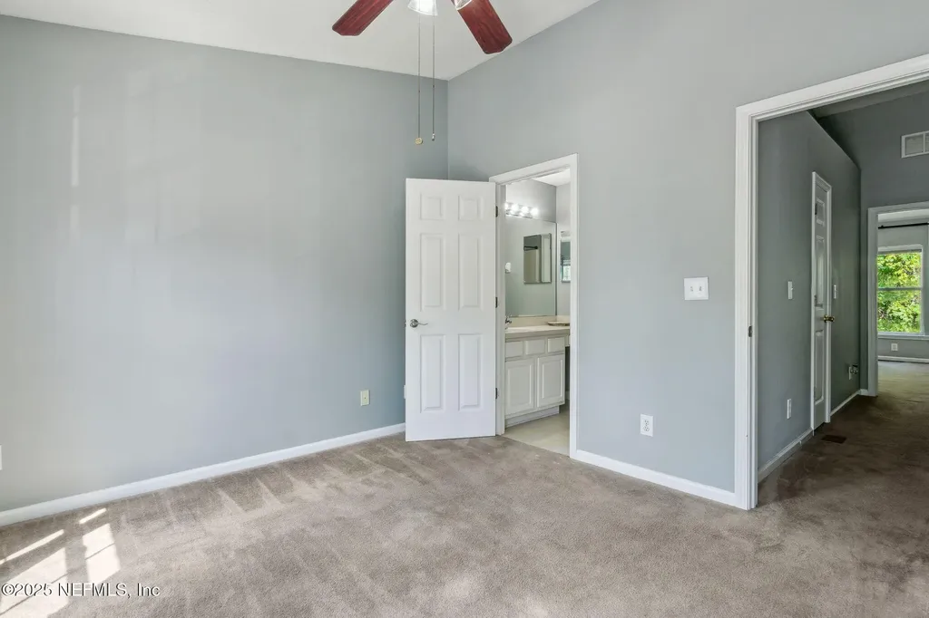 8416 Thornbush Court Jacksonville FL 32216