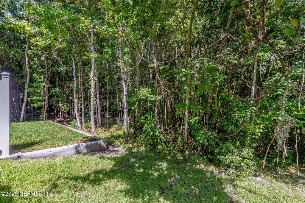 8416 Thornbush Court Jacksonville FL 32216