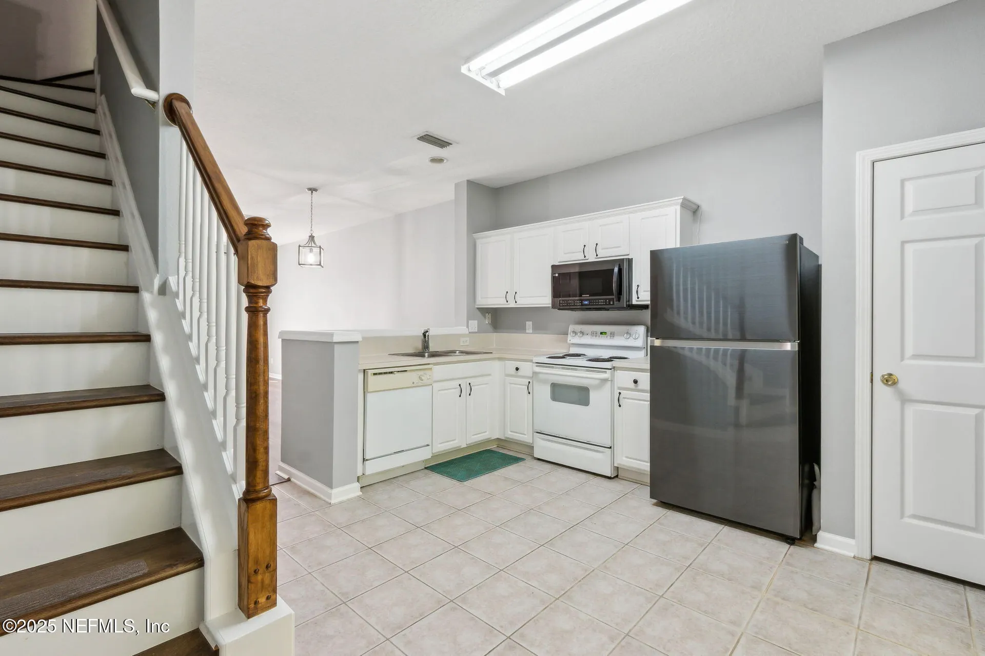 8416 Thornbush Court Jacksonville FL 32216
