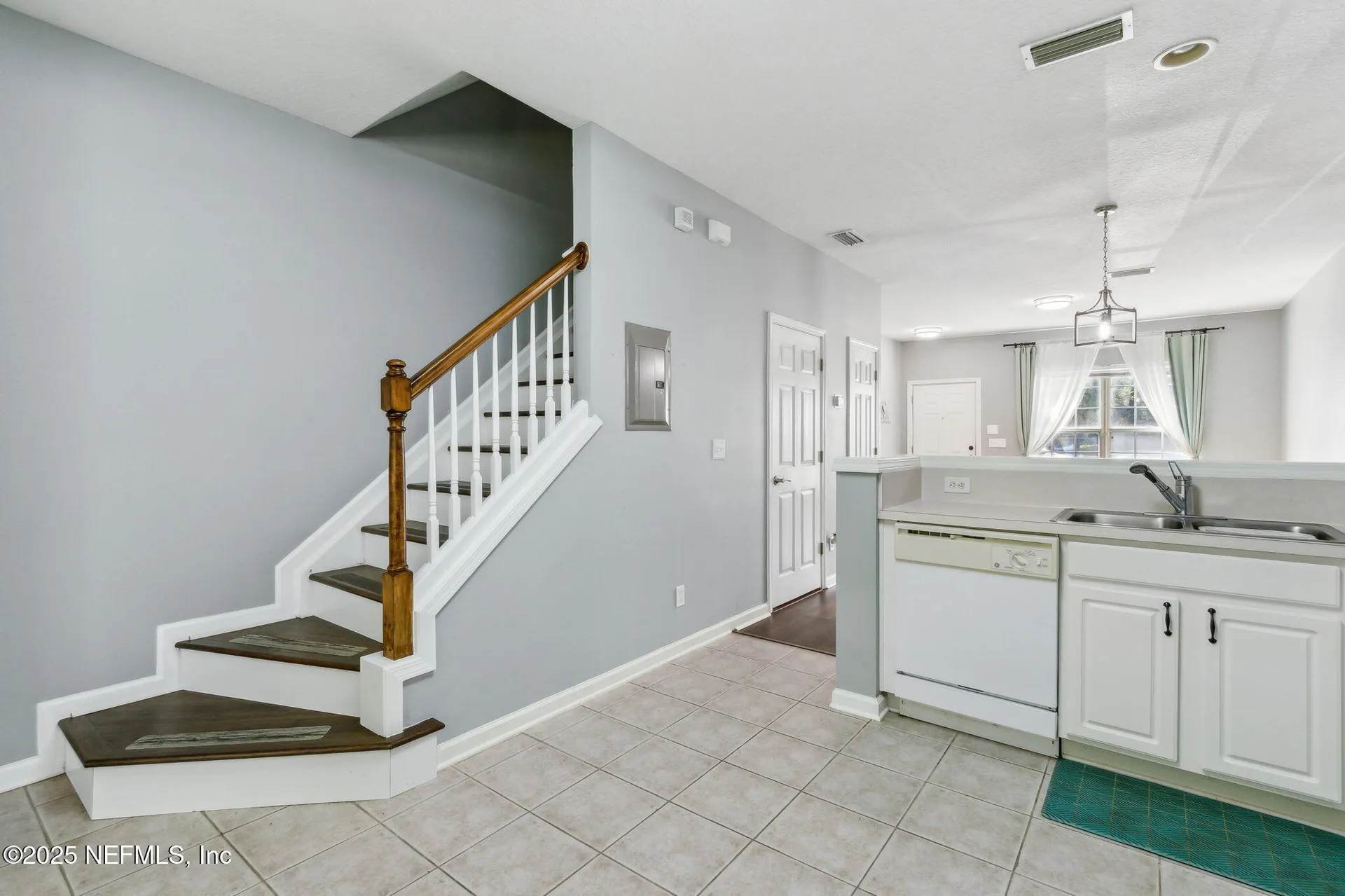 8416 Thornbush Court Jacksonville FL 32216