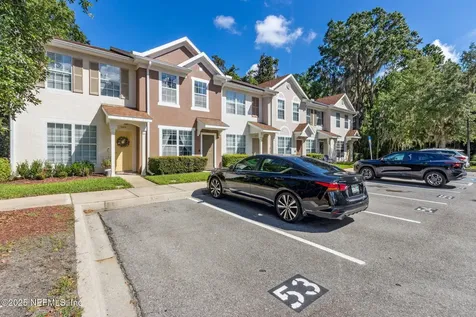 8416 Thornbush Court Jacksonville FL 32216
