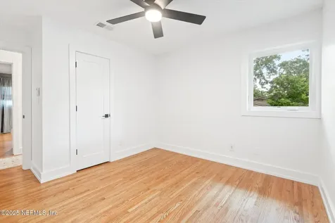 4045 Bess Road Jacksonville FL 32277
