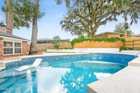 4045 Bess Road Jacksonville FL 32277