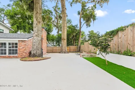 4045 Bess Road Jacksonville FL 32277