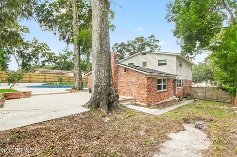 4045 Bess Road Jacksonville FL 32277