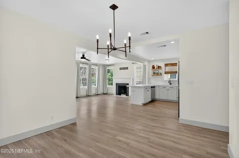 1519 Belmonte Avenue Jacksonville FL 32207