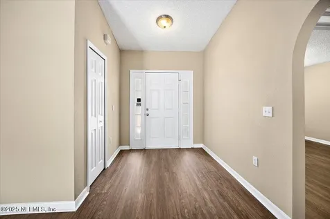 9599 Watershed Drive E Jacksonville FL 32220