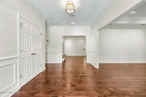 4808 Prince Edward Road Jacksonville FL 32210