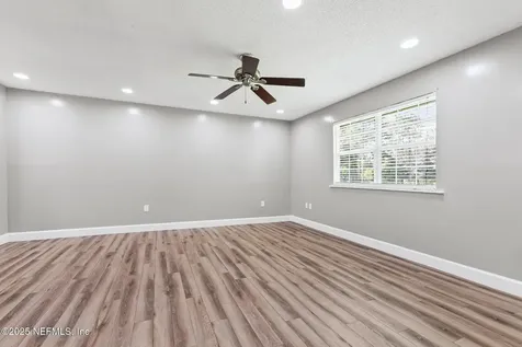 16445 Village Green Drive N Jacksonville FL 32234