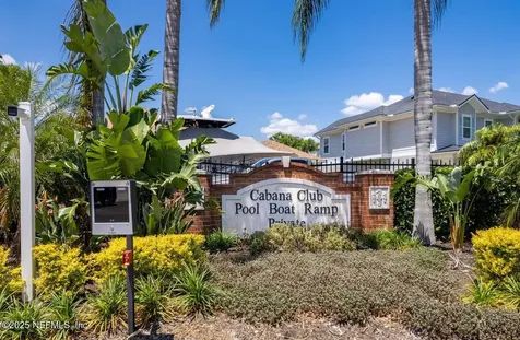 4786 Yacht Court Jacksonville FL 32225