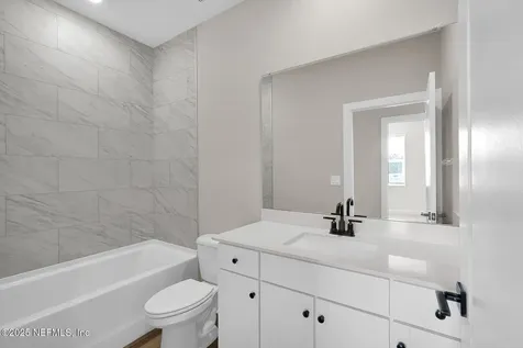 2114 Black Glass Place Middleburg FL 32068