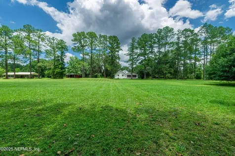 55289 Gressman Road Callahan FL 32011