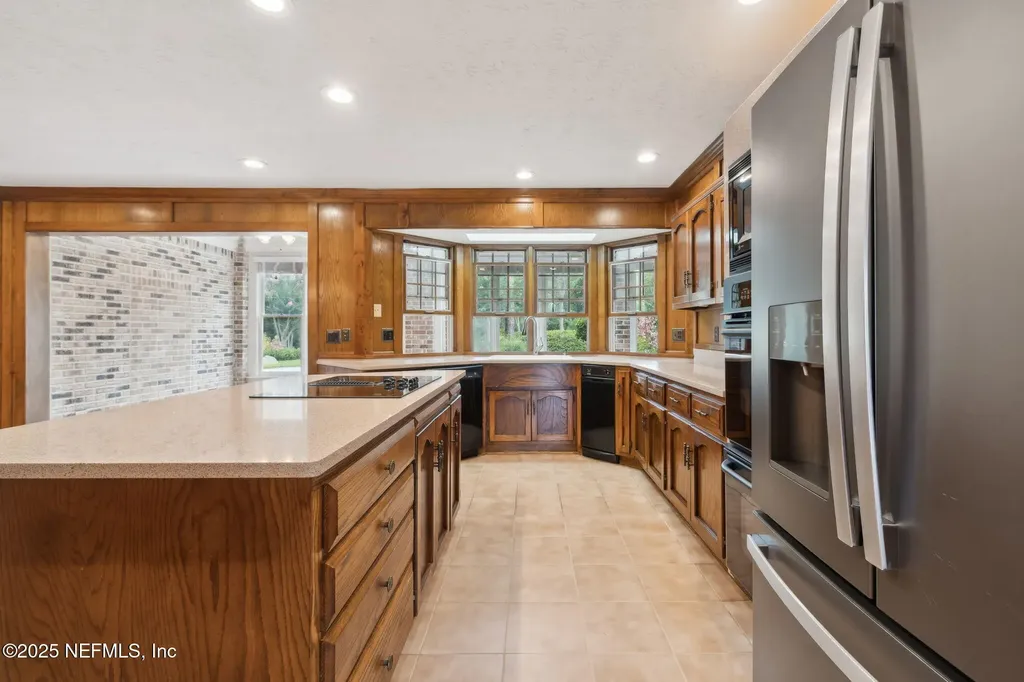 7838 Woodsdale Lane Jacksonville FL 32256