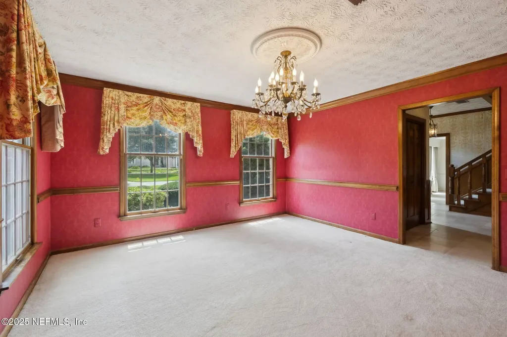 7838 Woodsdale Lane Jacksonville FL 32256