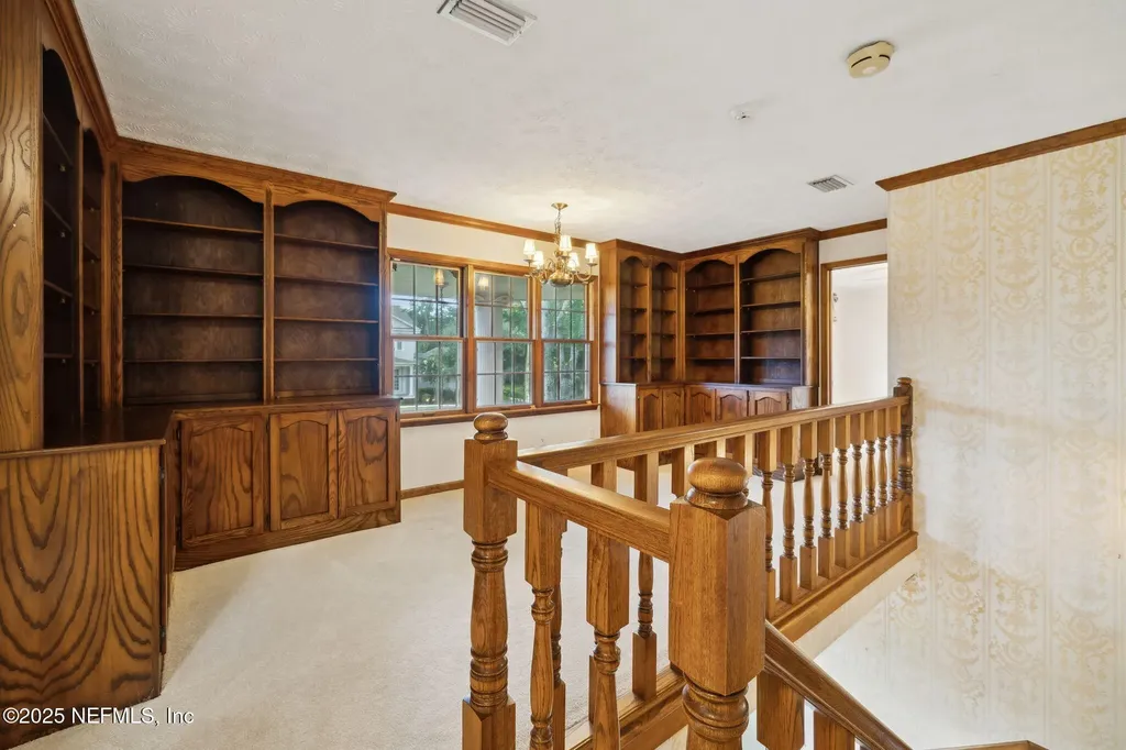 7838 Woodsdale Lane Jacksonville FL 32256
