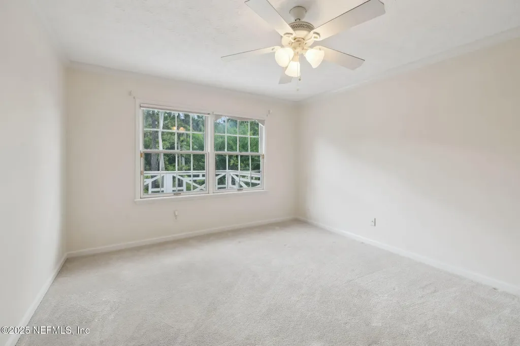 7838 Woodsdale Lane Jacksonville FL 32256