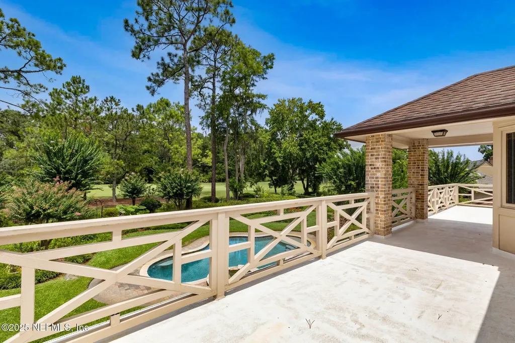 7838 Woodsdale Lane Jacksonville FL 32256