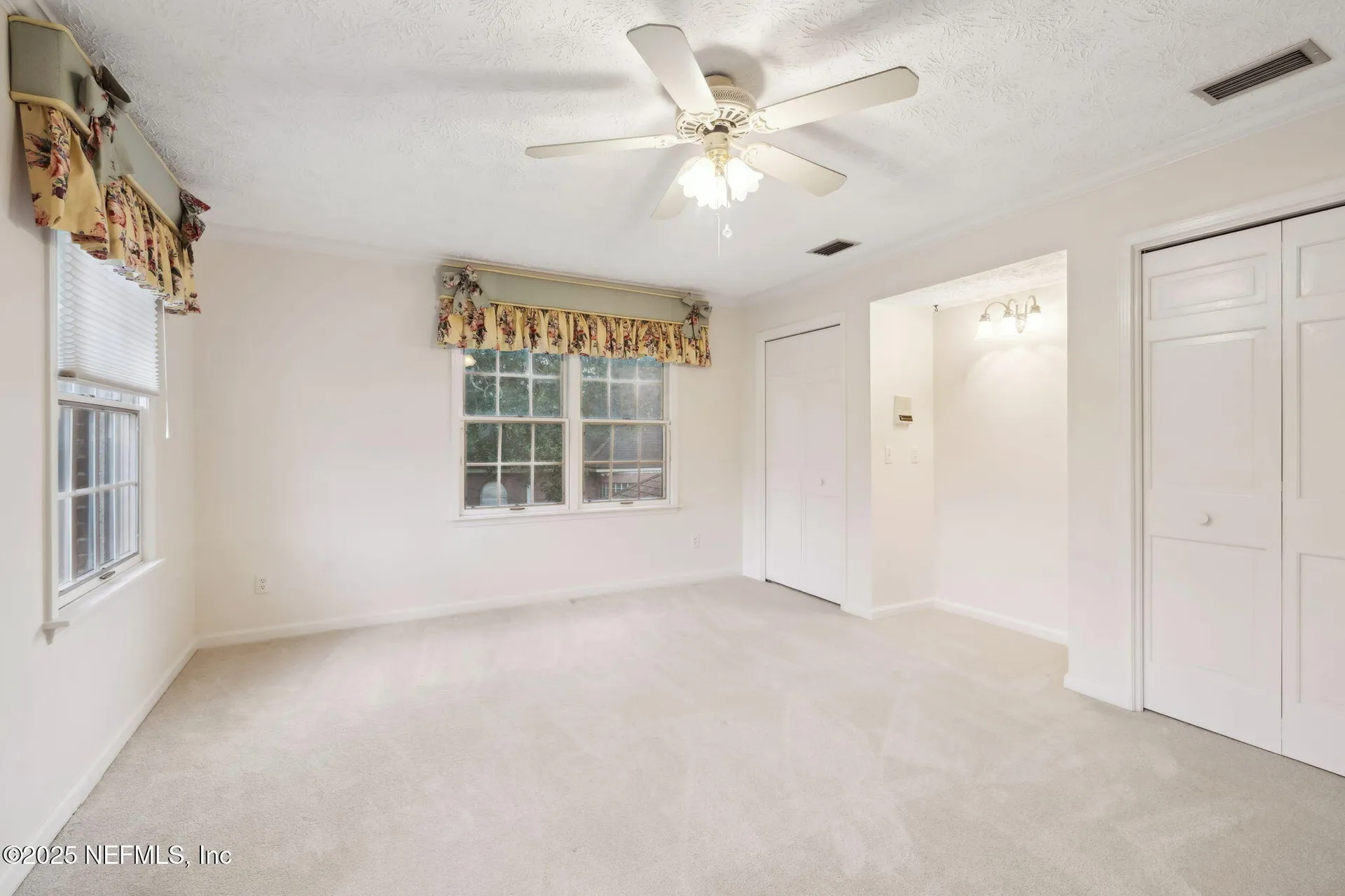 7838 Woodsdale Lane Jacksonville FL 32256