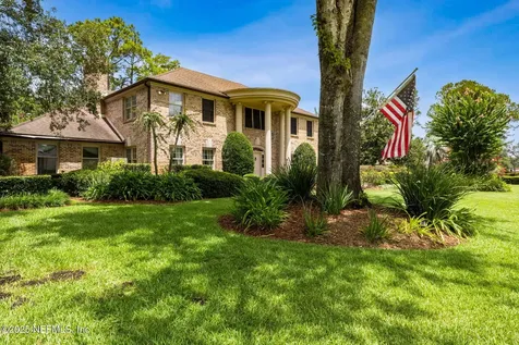 7838 Woodsdale Lane Jacksonville FL 32256
