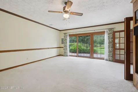 7838 Woodsdale Lane Jacksonville FL 32256