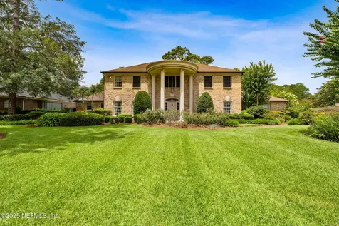 7838 Woodsdale Lane Jacksonville FL 32256