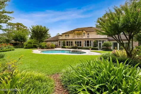 7838 Woodsdale Lane Jacksonville FL 32256