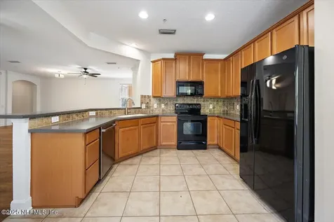 4480 Deerwood Lake Parkway Jacksonville FL 32216