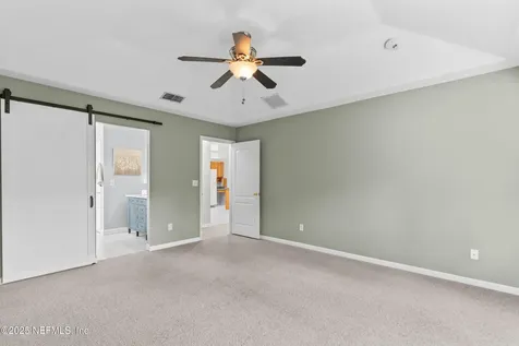 5586 Loon Lake Court Jacksonville FL 32258