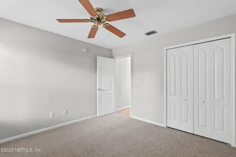 5586 Loon Lake Court Jacksonville FL 32258