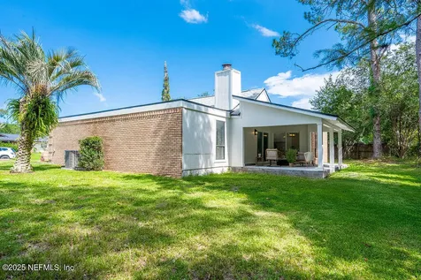 8618 Boxberry Lane Jacksonville FL 32244